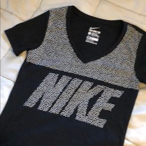 Nike DriFit top